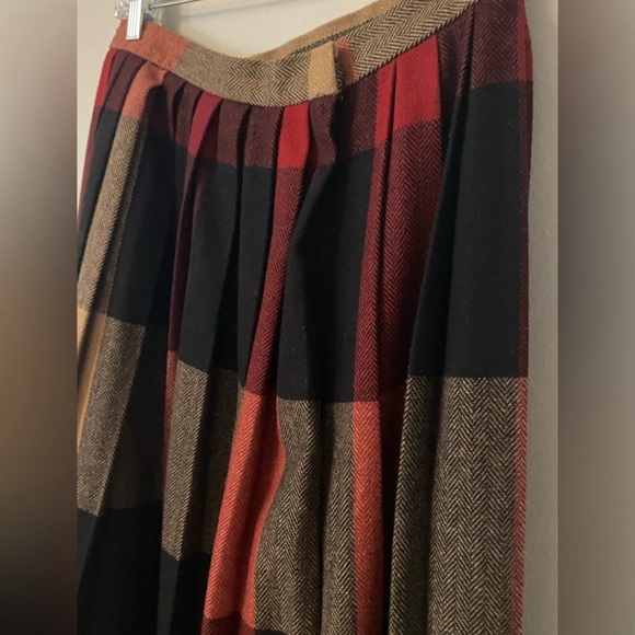 Pendleton Red and Tan Skirt - Picture 3 of 4
